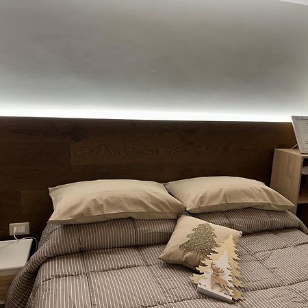 Апартаменты La Voce Del Mare 3 Чивитанова-Марке Экстерьер фото